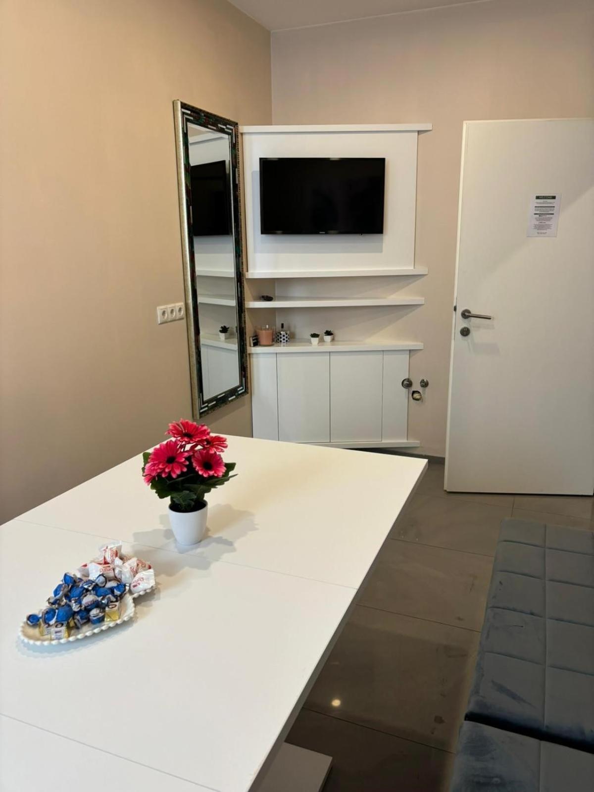 וינה New Central Apartments Westbahnhof מראה חיצוני תמונה