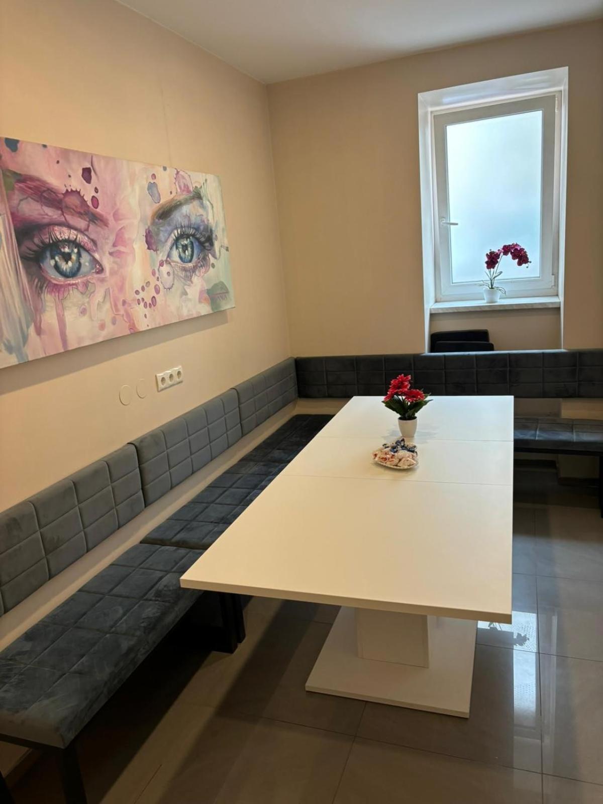 וינה New Central Apartments Westbahnhof מראה חיצוני תמונה